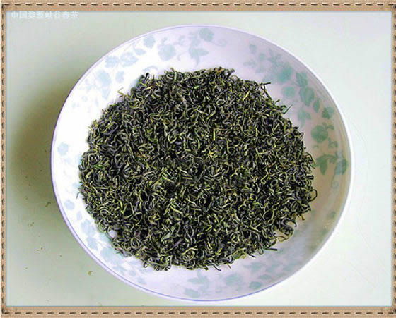 婺源峡谷春醉香茶