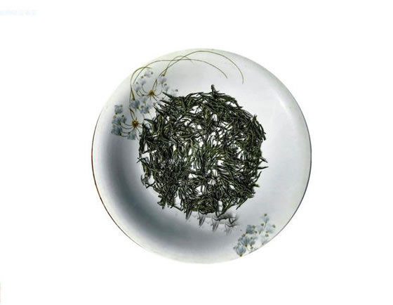 峡谷春银须茶